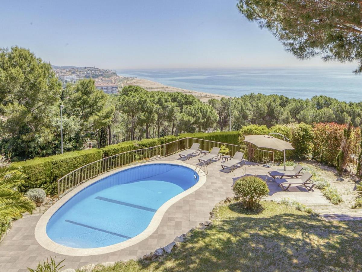 Belvilla By Oyo Villa In Arenys De Mar With Pool Εξωτερικό φωτογραφία